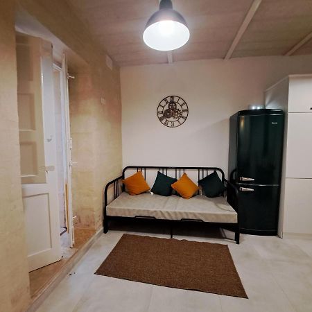 Ta' Wenzu Apartment Биргу Екстериор снимка
