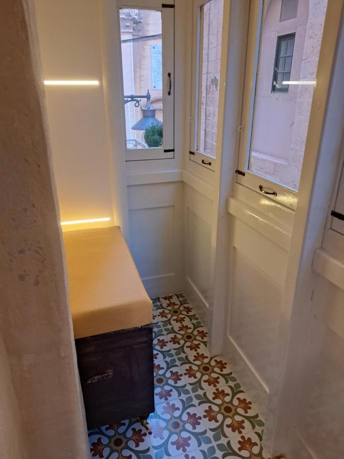 Ta' Wenzu Apartment Биргу Екстериор снимка